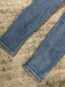 Light Wash Denim Jeans