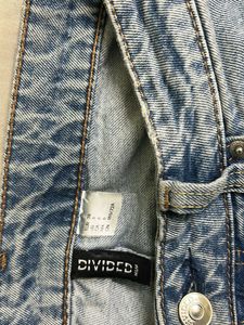 H&amp;M Light Wash Denim Jeans