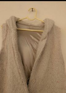 Cozy Sleeveless Hooded Vest