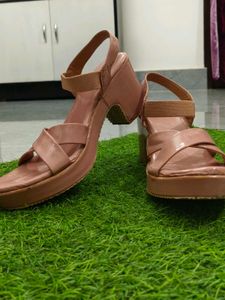 Chic Pink Platform Wedge Sandals