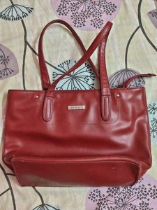 Dressberry Chic Red Handbag 👜