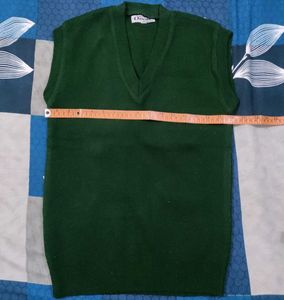 School Uniform Sleeveless V-Neck Sweater/Vest (Uni
