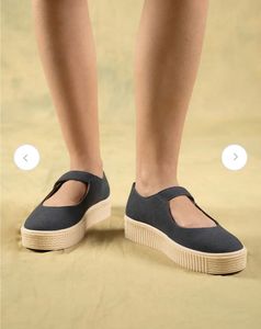 Theatre Mary Jane Platform Shoes (Navy)