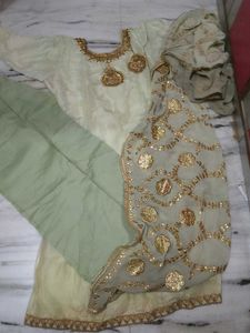 Elegant Embellished Kurta
