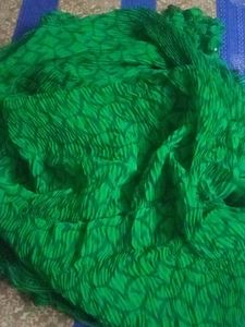 Green Stall For Women And Teenager
