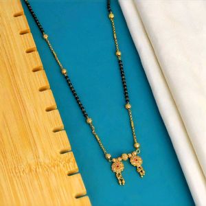 Elegant Gold Mangalsutra with Pendant