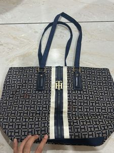 Tommy Hilfiger Tote Bag