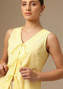Chic Yellow V-Neck Sleeveless Tie-Up Top