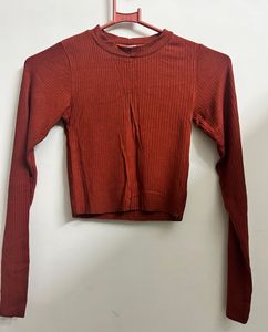 Ribbed Long Sleeve Crop Top