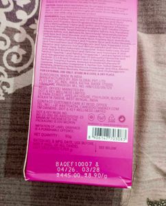 Dot &amp; Key Dragon Fruit Sunscreen SPF 50