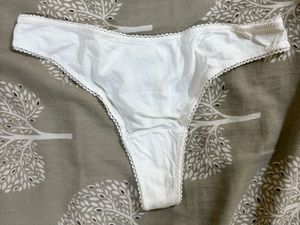 Comfy White and Black