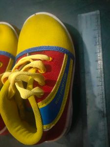 Kids Shoe
