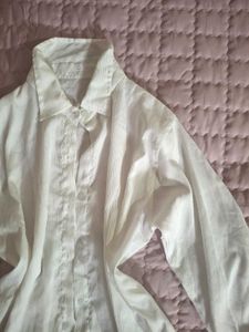Chic White Collared Button-Up Shirt