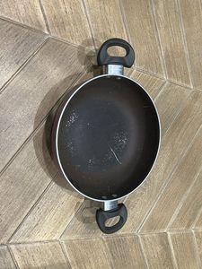 Durable Non-Stick Cooking Pan