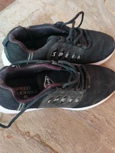 sports shoes speed