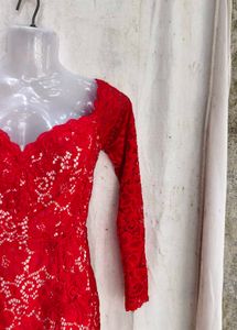 Elegant Red Lace Cocktail Dress