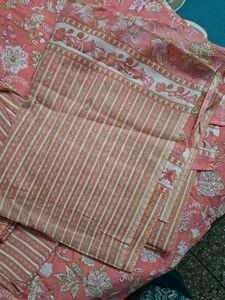 Floral Print Kurta  set with Lace Details
