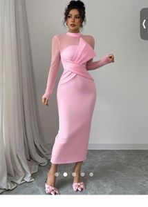 Elegant Pink Bodycon Dress with Mesh Neckline