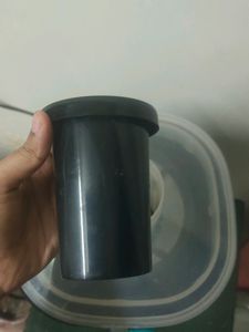 This Is A Brand New Juicer Mixie.With 3 Jars