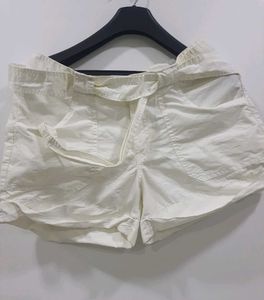 Classic White Cotton Shorts