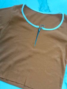 Orangy coralish Cropped Zipper Top
