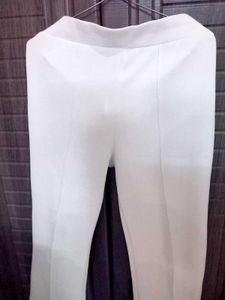 New White Pant