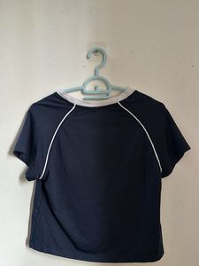 Navy "Slaying It" Graphic jersey style crop top