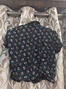 Black floral top