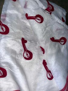 white saree and red Sare