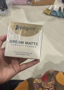 Pilgrim Dream Matte Compact Powder