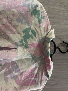 Lightweight Floral Print Shirt crop