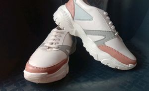 New Stylish Sneakers For Women
