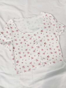 Printed floral top🌸 ( Summer )