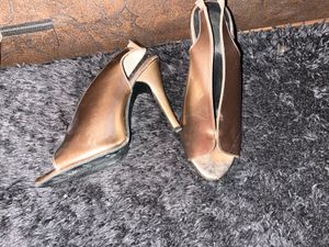 Golden  High Heels