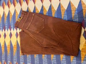 Stylish Brown Straight Leg Jeans