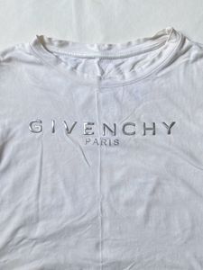 Givenchy Paris Logo T-Shirt(Bust-32-35)