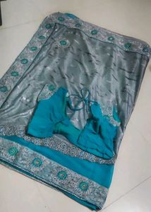 Elegant Grey & Teal Saree with Blouse