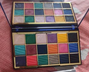 Makeup revolution London  Integrity Wild Animal