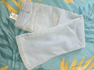 Light Wash Wide Leg Jeans