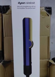 Dyson Airstrait Straightener