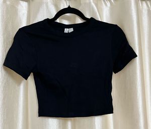 Black Cropped T-Shirt