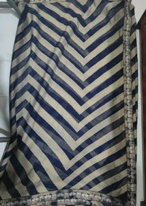 ❤️❤️Elegant Striped Saree ❤️❤️