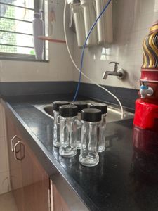 Glass Spice Jar with Black Lid