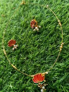 Lotus Design Necklace & Earring Set