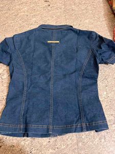 Classic Denim Short-Sleeve Shirt