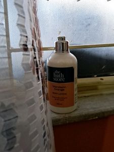 The Bath Store Mandarin Orange Body Lotion 200ml