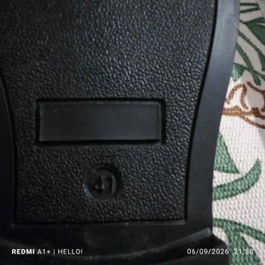 VIBE WALK Brown Genuine Leather Loaf