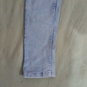 Light Wash Denim Jeans