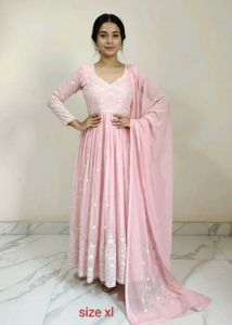 Elegant Embroidered Pink Kurta Set XL