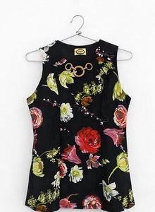 Floral Sleeveless Top with Necklace Detail